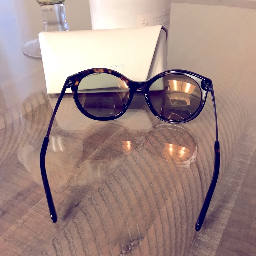 Authentic Michael Kors Sunglasses - image 5
